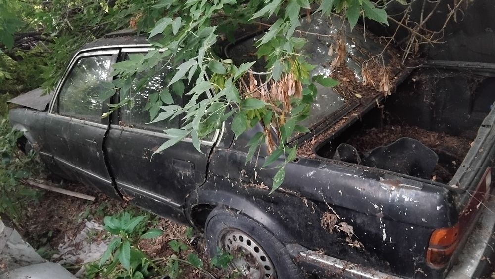 Продам Бмв е28 донор