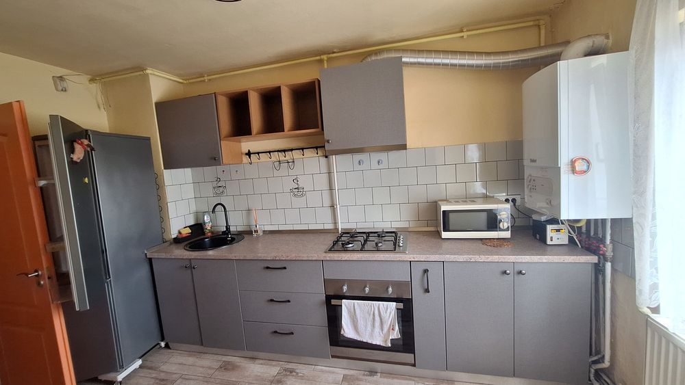 Apartament 2 camere decomandate de închiriat – Dorobanți, etaj 1, ideal pentru un cuplu