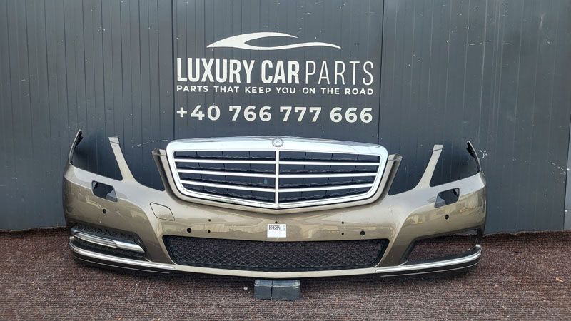 Mercedes E-class W212 2010/2014 grila Bara fata BF684