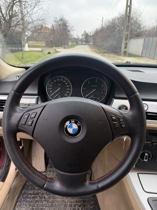 Volan bmw e90 retapitat