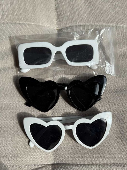 Аксесоари за моминско парти - очила, лампички с щипки за снимки и др.