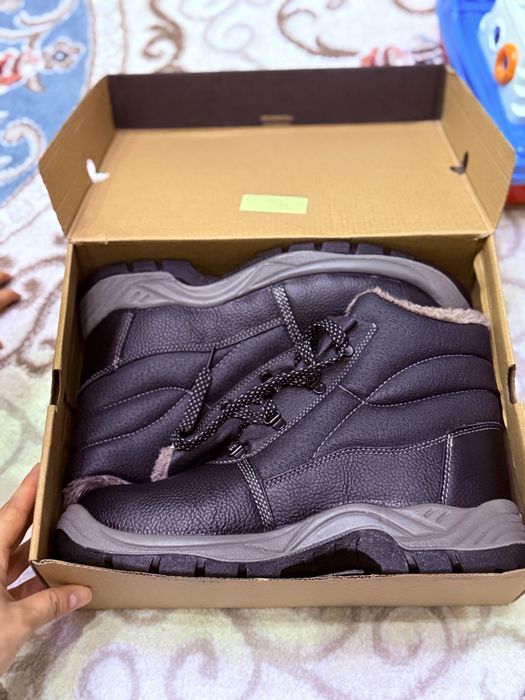 Спецобувь Portwest, 43, подойдет на 42