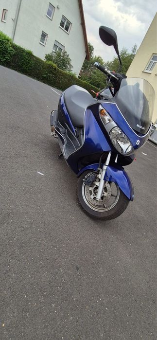 Vand scuter Suzuki burgman mai multe detali privat !
