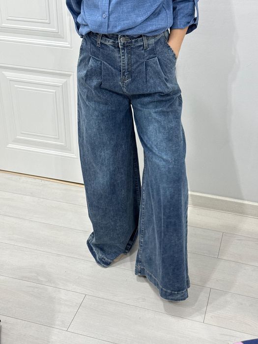 джинсы женские.