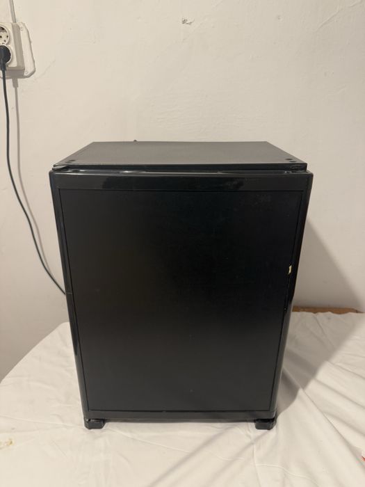 Мини холодильник мини бар