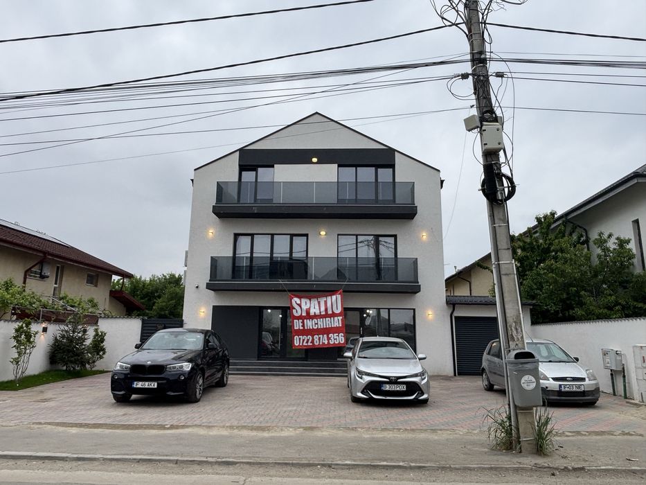Casa de vanzare  str safirului