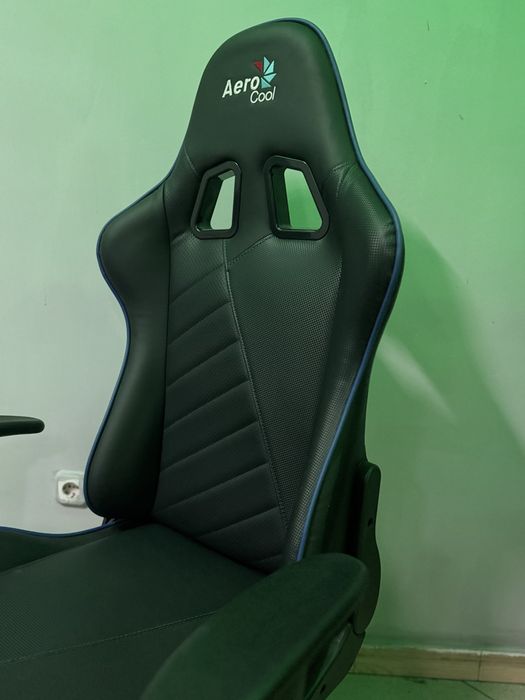 Игровое кресло Aerocool