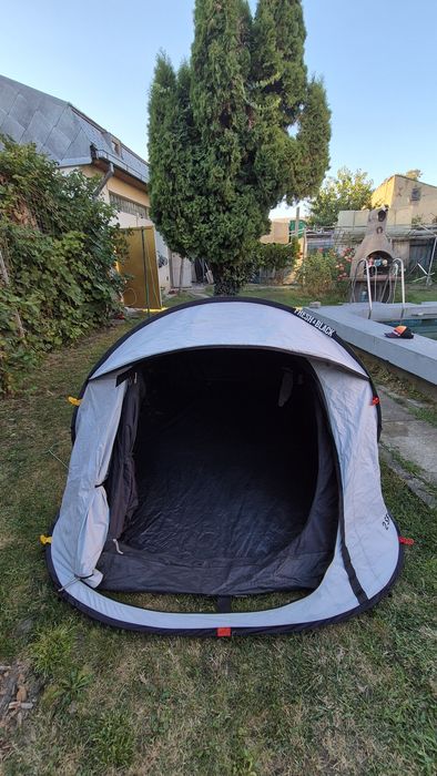 Cort Quechua Fresh and Black - 2 persoane