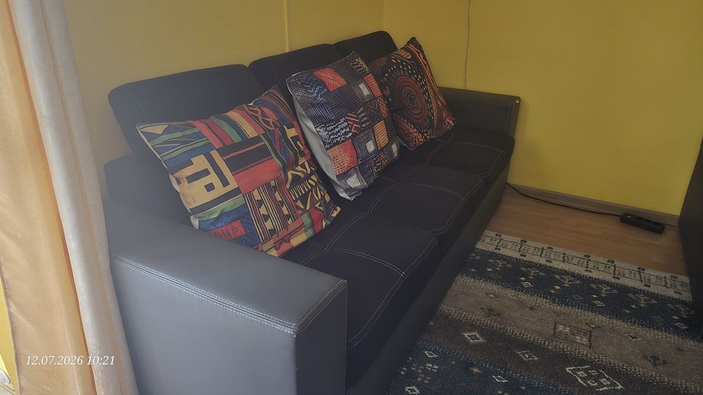 Canapea sufragerie extensibilă