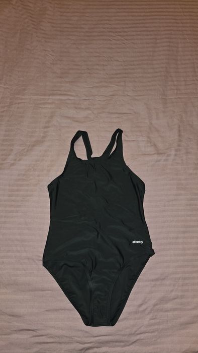 Бански костюми за жени