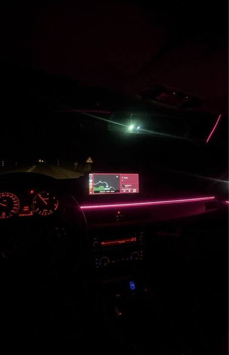 Амбиентно освтление и мултимедии за бмв