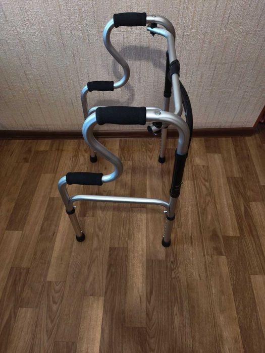 Ходунки для взрослых