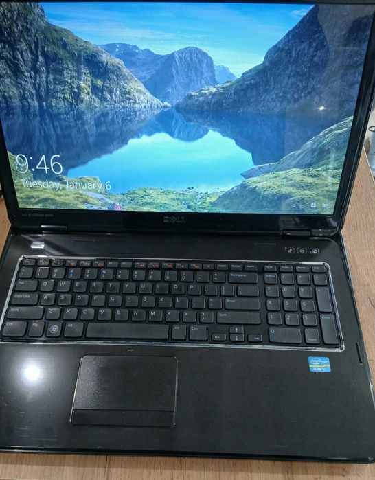 DELL Inspiron N7110 17.3" core i7 SSD