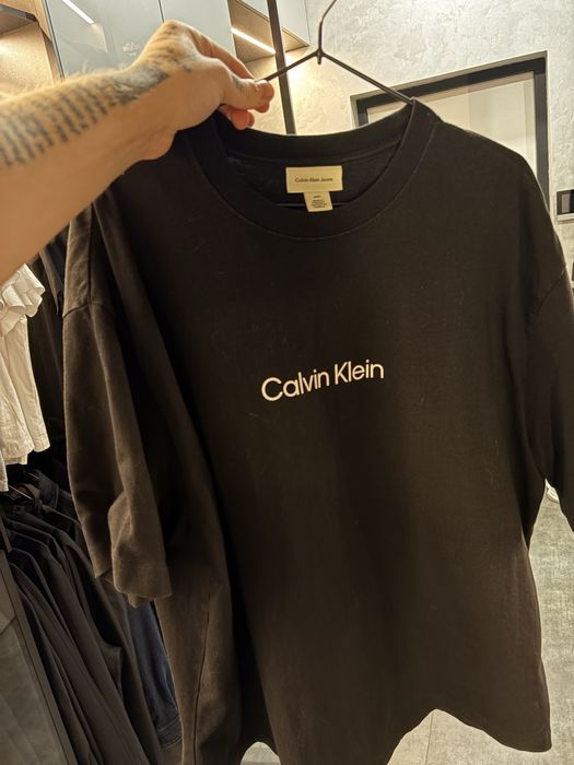 Футболка Calvin Klein оверсайз