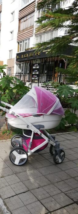 Продам коляску детскую