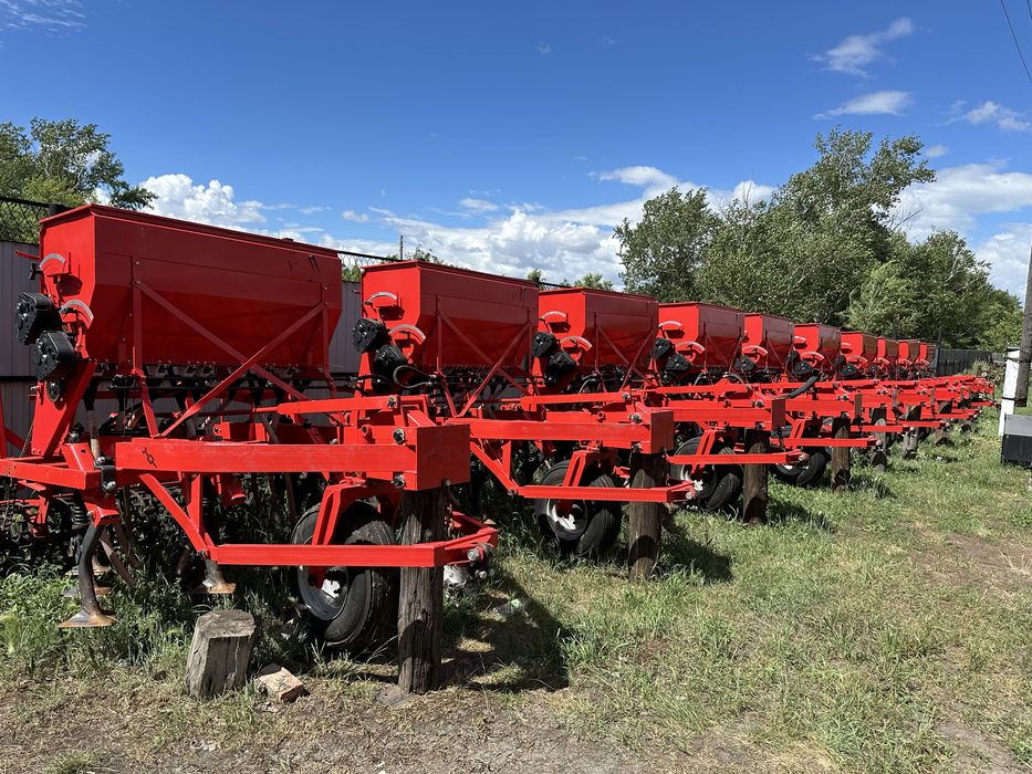 Продам сеилки один год использвал