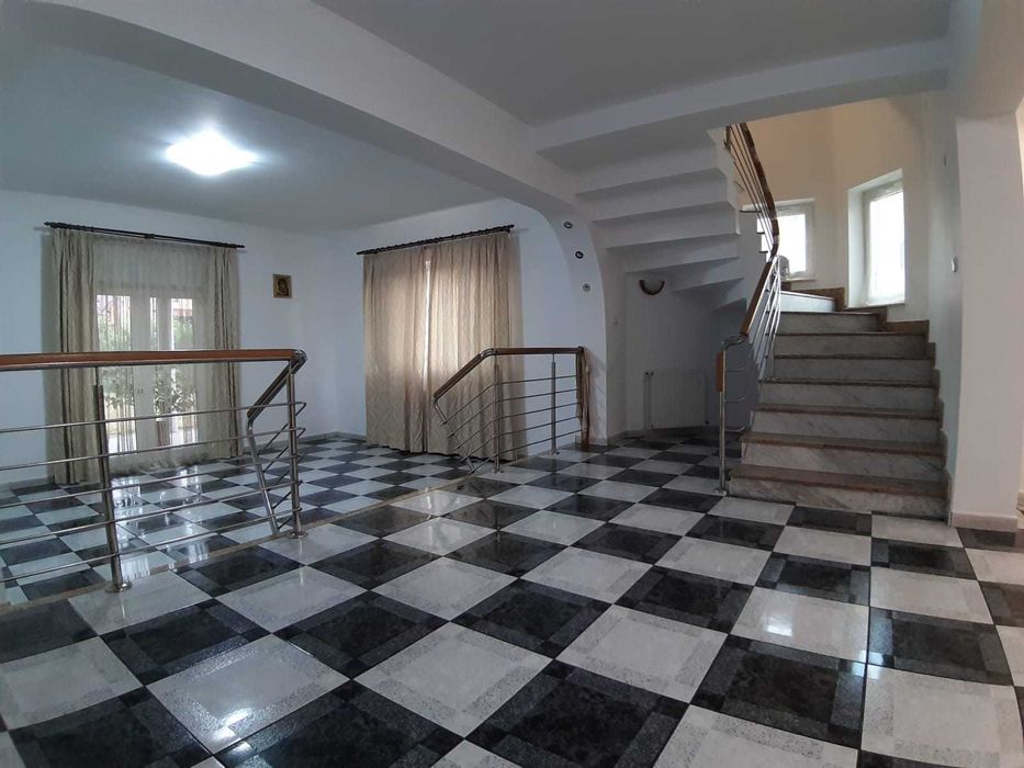 Casa de Inchiriat Gavana Pitesti - Platou