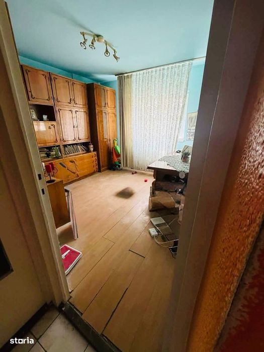 Apartament de vanzare 3 camere 64mp zona Gheorgheni Nicolae Pascaly