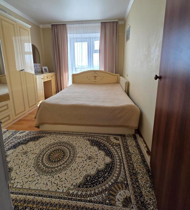 Үй сатылады титовтан