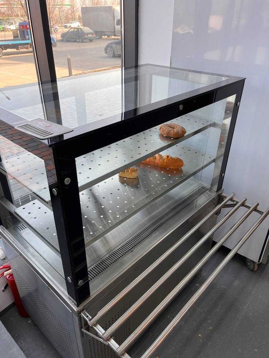 холодильная витрина