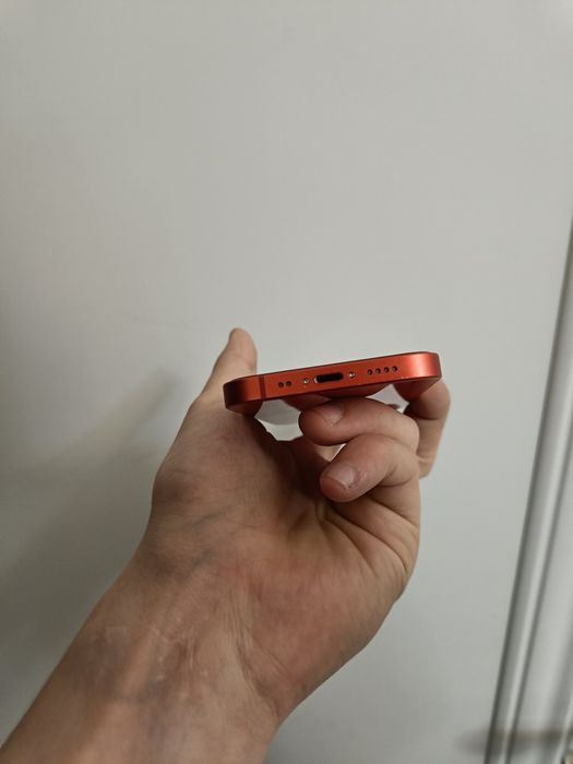 iPhone 12 mini продается