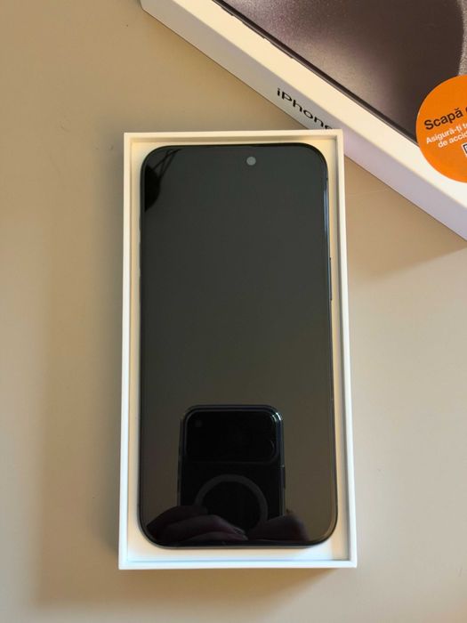Iphone 15 Pro Max, 256Gb, black Titanium, sănătate baterie 86%,foarte bine întreținut