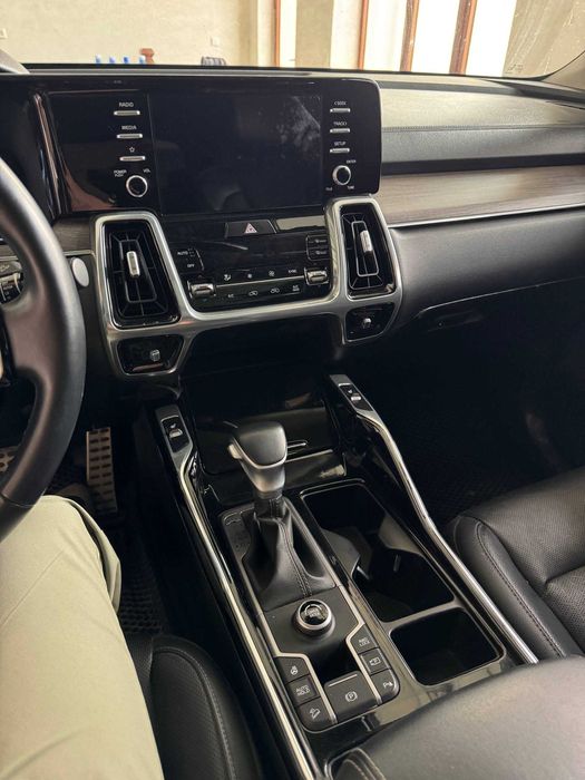 Kia Sorento 2023 — 5