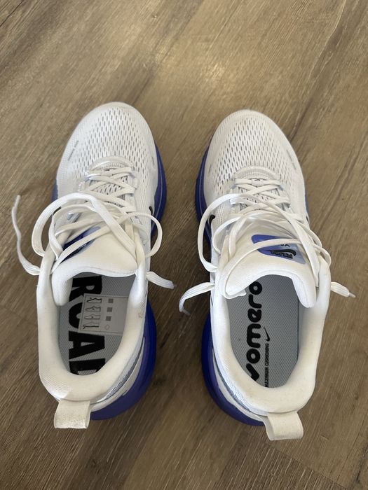 Nike Vomero Plus 41
