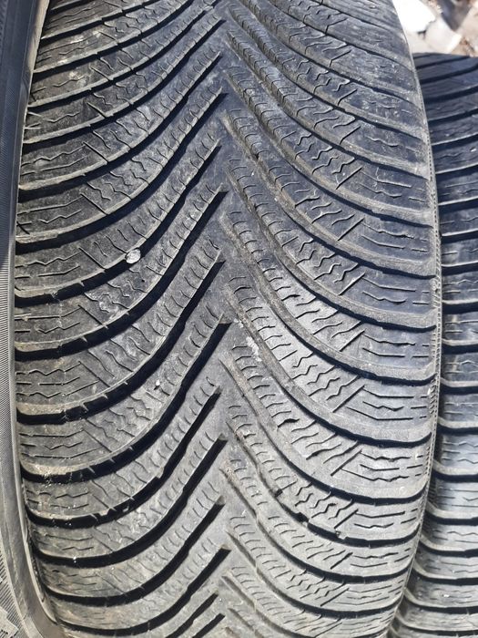Продам шины. 215/50/17 мишилин