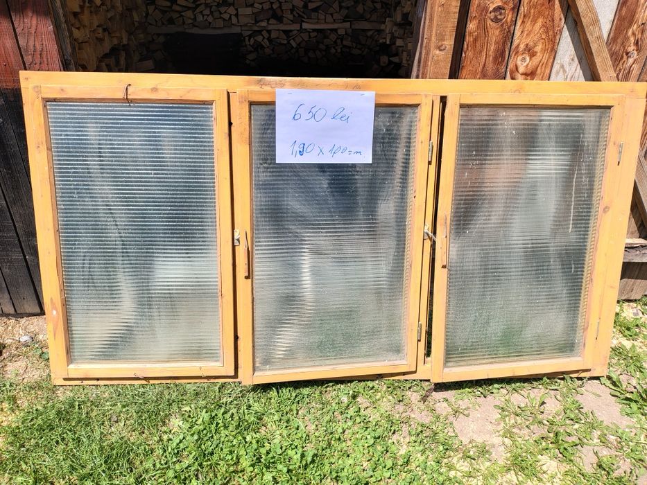Ferestre și uși de vînzare