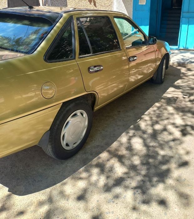 Нексия 2 сотилади!