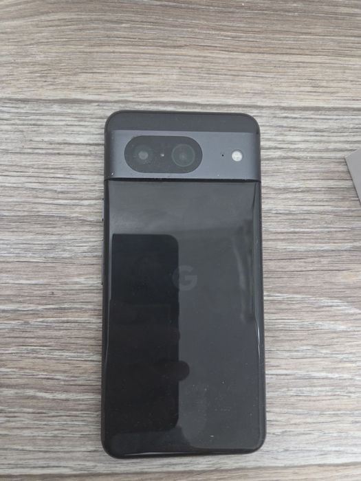 Продам телефон Google pixel 8