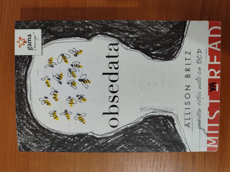 Vând cărți pentru adolescenți și copii în stare foarte bună