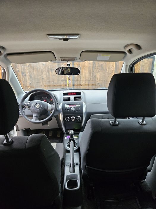 Suzuki  SX4   4x4
