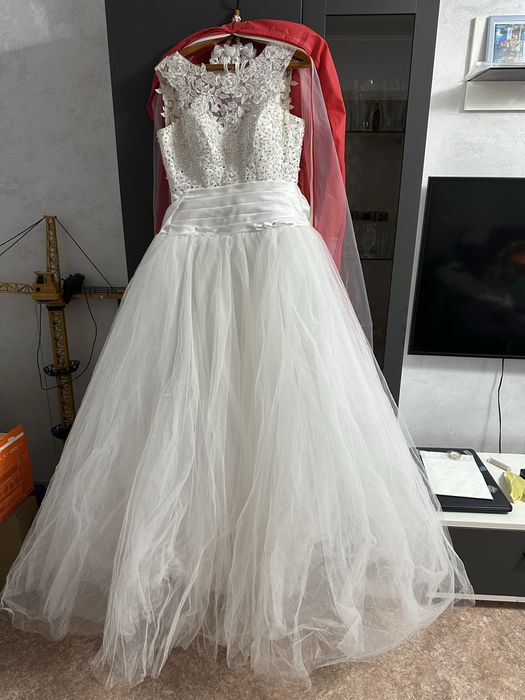 Продам пышное свадебное платье