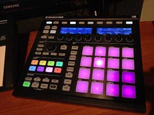 Native Instruments Maschine MK2