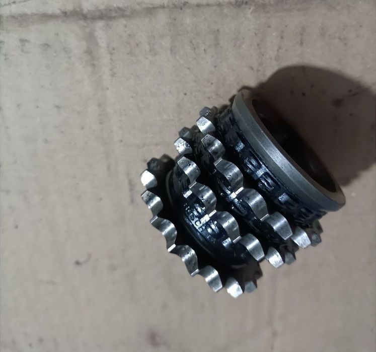 Pinion : E , C Class,Vito,Sprinter...posibilitate expediere colet avan