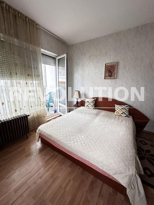 Дава се под наем Двустаен апартамент в Пловдив, Кючук Париж - 60 кв.м за 325 € - Снимка #4