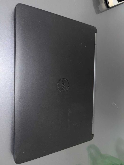 Ноутбук Dell. В отличном состоянии.