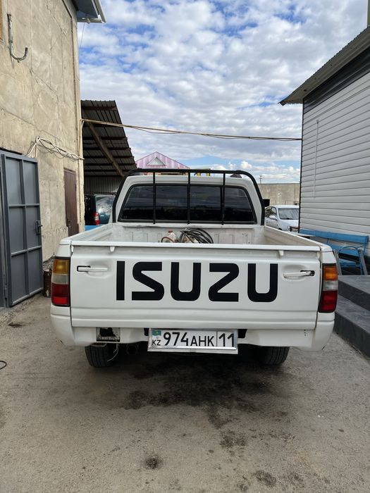 Продам ISUZU пикап