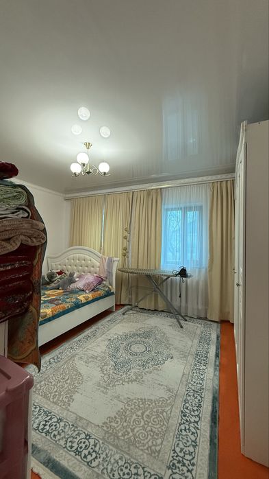 Жаңа базардан зың үй