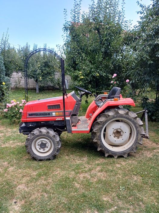 mitsubishi le - Tractoare de vânzare | OLX.ro