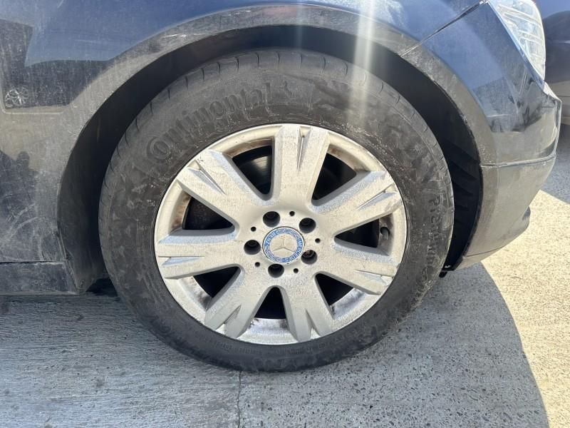 Jante aliaj R16 cu anvelope continental 2024 Mercedes E-Class W212