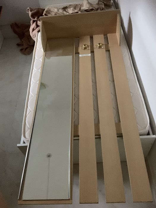Новые вешилки для прихожий
