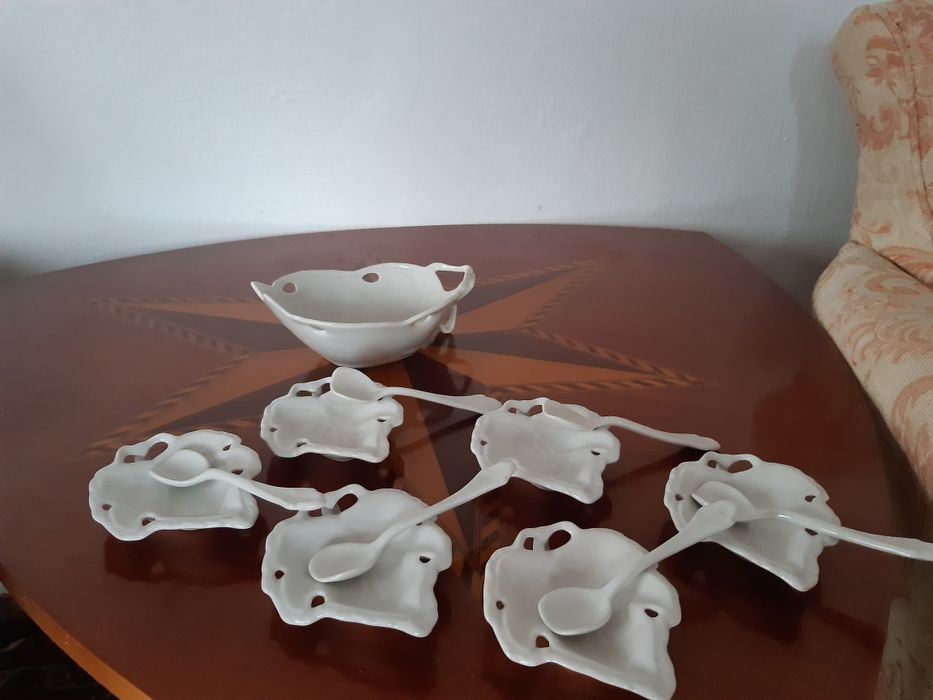 Obiecte decorative din porțelan