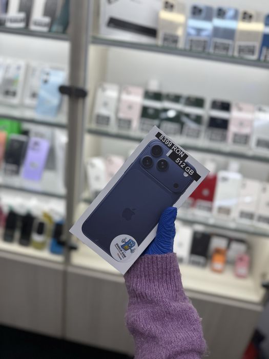 Humor GSM oferă spre vânzare / iPhone 17 Pro Max / 512 GB / Deep Blue / Nou Sigilat / Garanție 24 luni / Rate