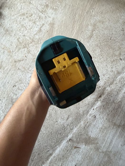Makita DTM51 мултитул