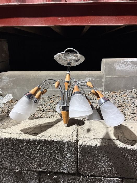 Люстра Продам люстры