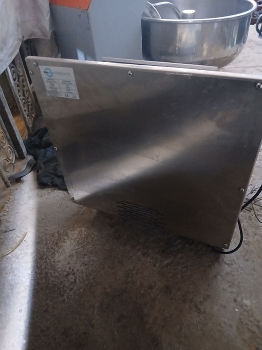 Xamir yoyadigan raskatka