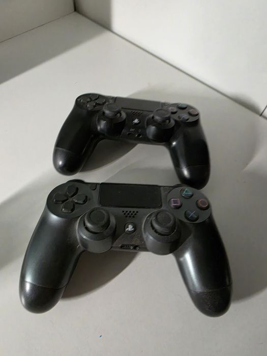 PS 4 slim 1TB storage